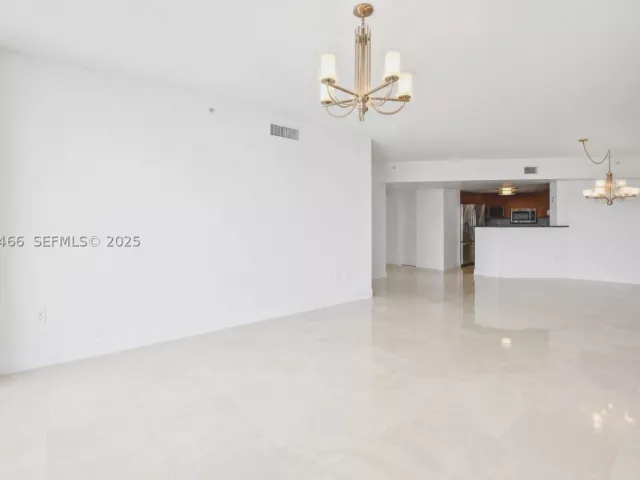 2-bedroom condo for sale in Sunny Isles Beach - 16699 Collins Ave 3604 - MondialRealty