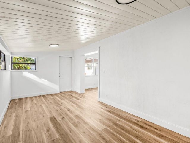 Home for sale at 937 NE 25th Avenue - photo 6831597