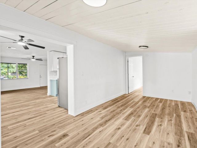 Home for sale at 937 NE 25th Avenue - photo 6831598