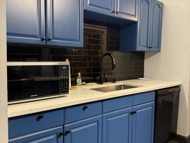 Home for rent at 1389 Pines Lane - photo 6830024