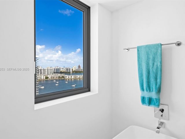 Apartment for sale  Unit #2103 - photo 6851618