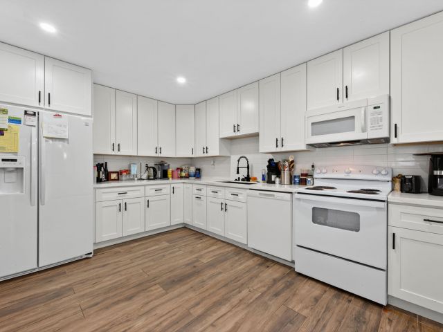 Home for sale at 20130 NW 34th Court - photo 6818130