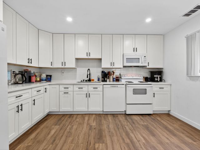 Home for sale at 20130 NW 34th Court - photo 6818131