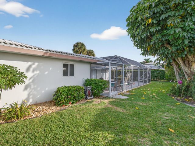 Home for sale at 171 SW 7 Avenue - photo 6903627