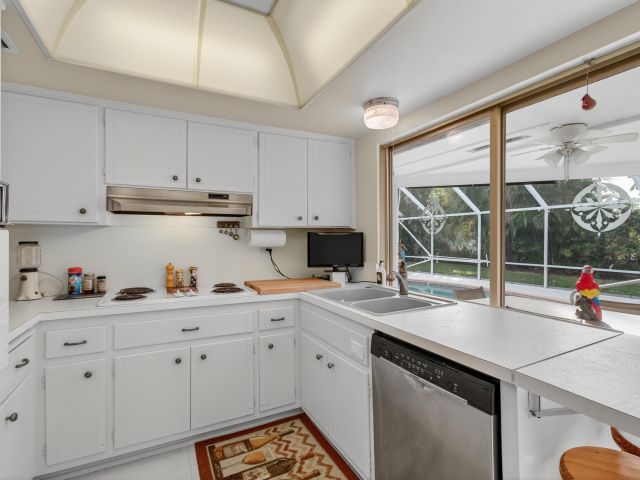 Home for sale at 171 SW 7 Avenue - photo 6903633