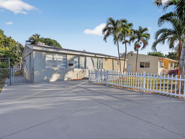 Home for sale at 1941 Taft Street - photo 6831267