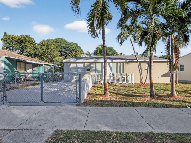 Home for sale at 1941 Taft Street - photo 6831269