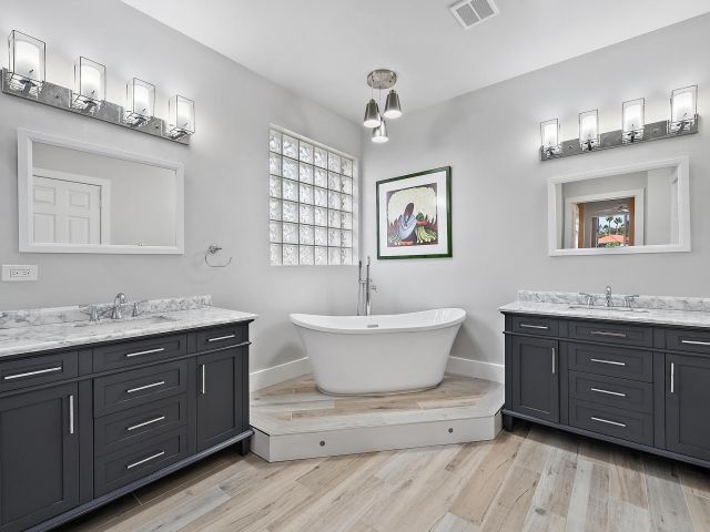 Home for sale at 10911 Grande Boulevard - photo 6830117