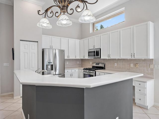 Home for sale at 10911 Grande Boulevard - photo 6830123