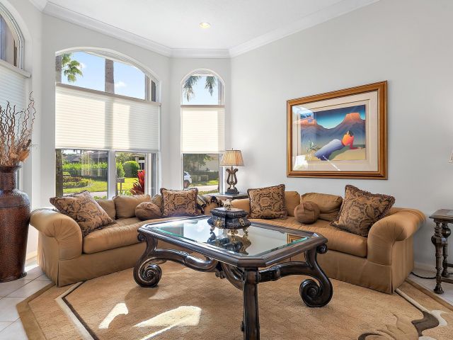 Home for sale at 10911 Grande Boulevard - photo 6830127