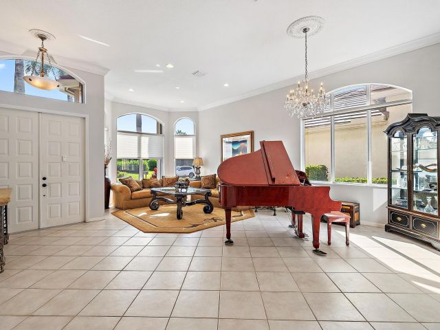 Home for sale at 10911 Grande Boulevard - photo 6830129