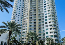 Apartment #1807W at Duo Hallandale