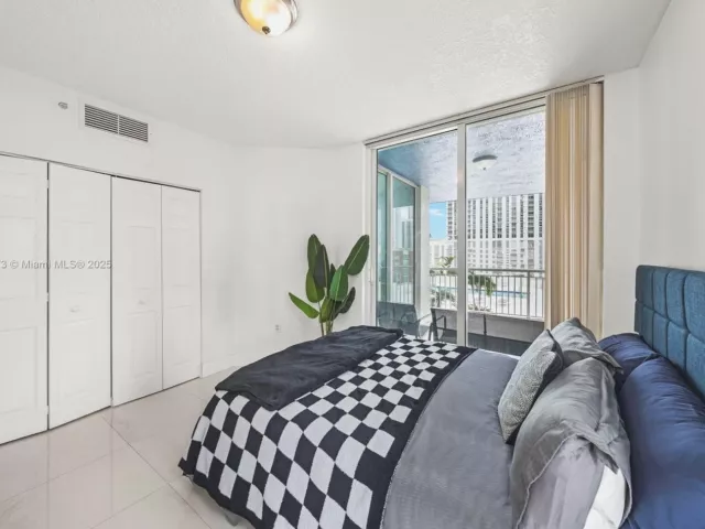 Apartment for sale  Unit #708 - photo 6817484