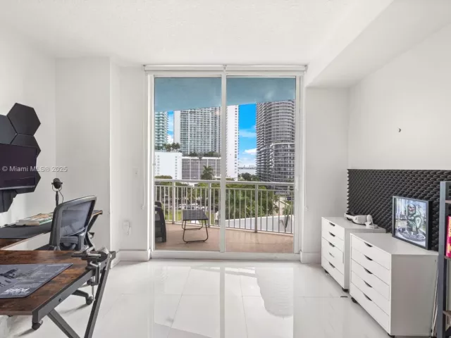 Apartment for sale  Unit #708 - photo 6817481