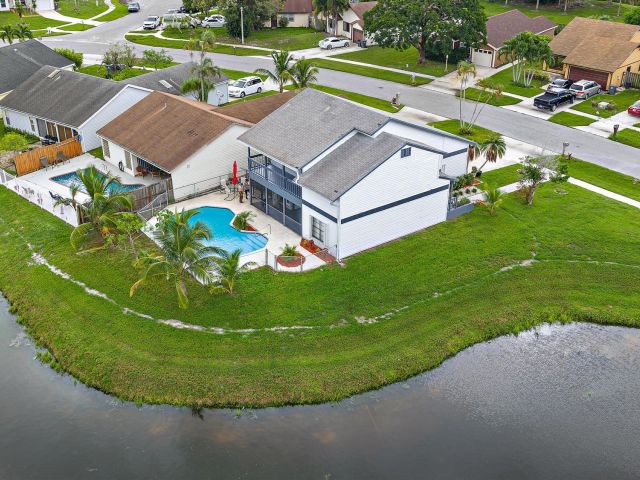 Home for rent at 4631 Brook Drive - photo 6830052