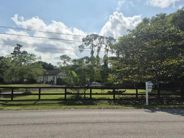 Home for sale at 13706 44th Place N - photo 6853101