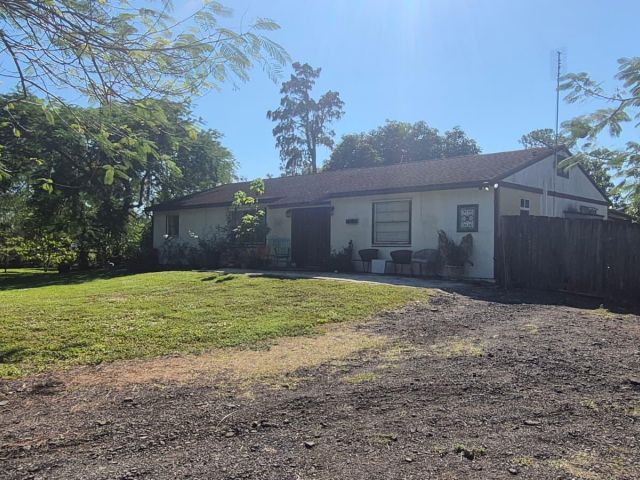 Home for sale at 13706 44th Place N - photo 6853103