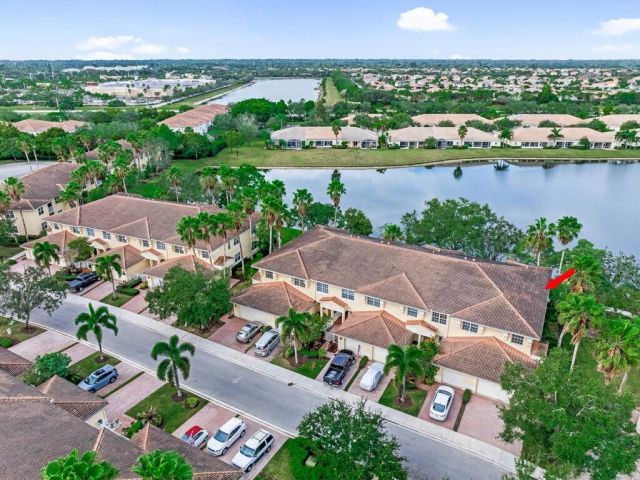 Home for rent at 9773 Bowline Drive 203 - photo 6830087