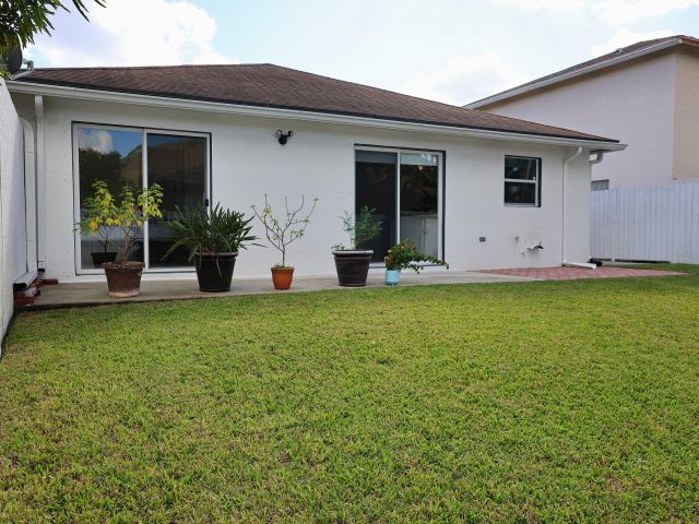 Home for sale at 6196 Azalea Circle - photo 6829941