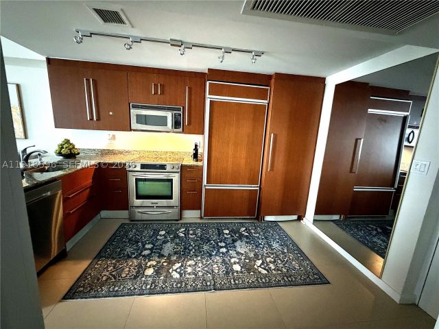 condo for sale in Bal Harbour - 10275 Collins Avenue 1101 - MondialRealty
