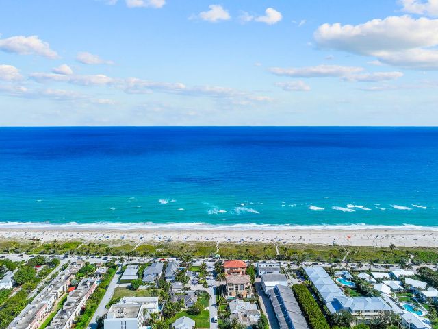 Home for sale at 3203 Palm Drive - photo 6820328