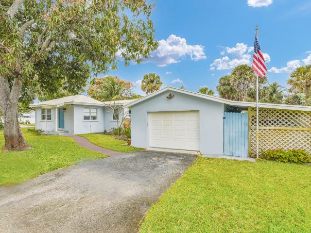 Home for sale at 3203 Palm Drive - photo 6820342