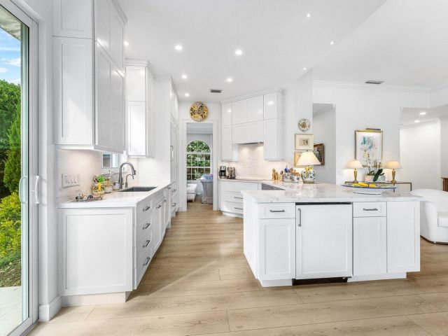 Home for sale at 7586 Quida Drive - photo 6830059