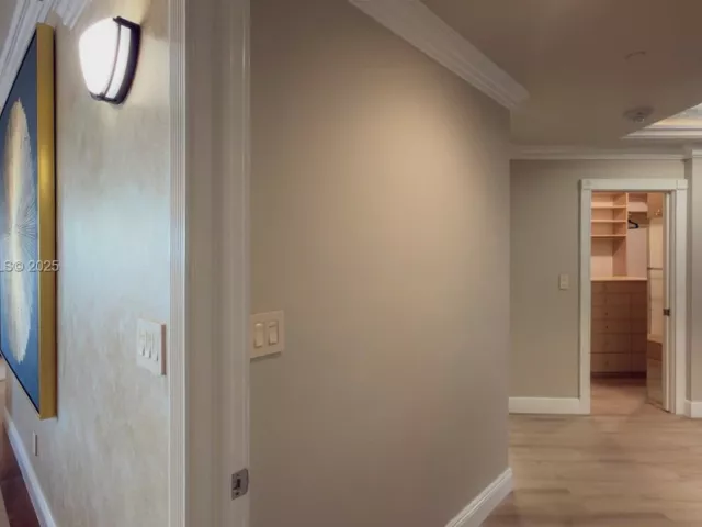 3-bedroom condo for sale in Aventura - 2000 Island Blvd 3004 - MondialRealty