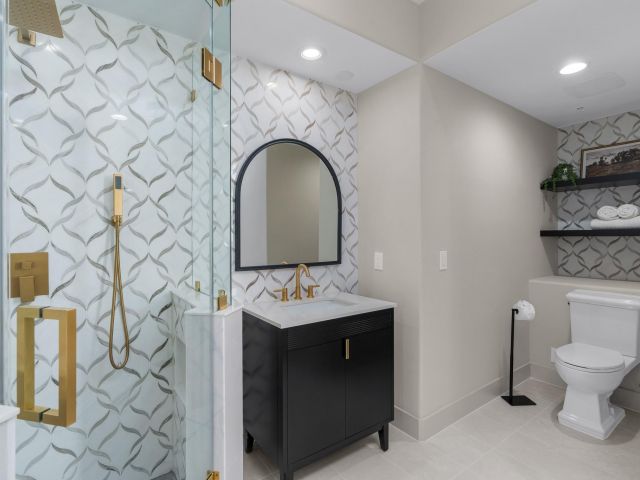 3-bedroom home for sale in Pompano Beach - 1796 Bay Drive 1796 - MondialRealty