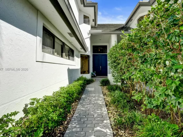 3-bedroom home for sale in West Palm Beach - 1140 Sand Drift Way B - MondialRealty