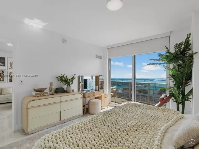 Apartment for sale  Unit #4610 - photo 6819955