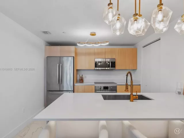 Apartment for sale  Unit #4610 - photo 6819957