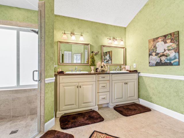 Home for sale at 5986 Vista Linda Lane - photo 6830664