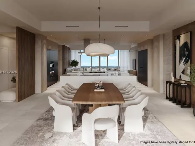 4-bedroom condo for sale in Sunny Isles Beach - 18501 Collins Ave 4903 - MondialRealty