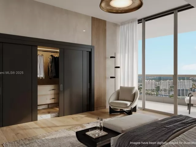 4-bedroom condo for sale in Sunny Isles Beach - 18501 Collins Ave 4903 - MondialRealty