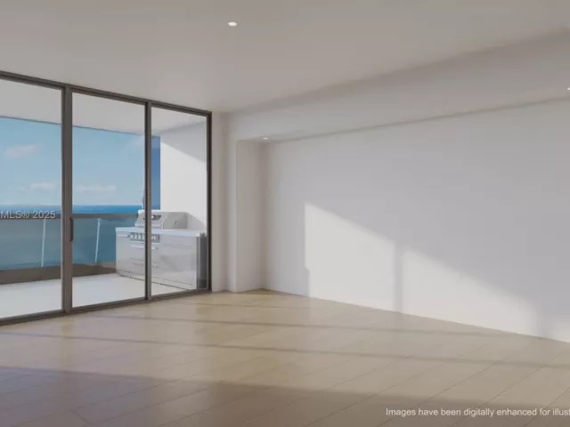 4-bedroom condo for sale in Sunny Isles Beach - 18501 Collins Ave 4903 - MondialRealty