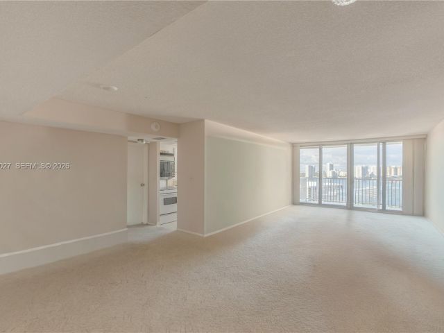 Apartment for sale  Unit #2202 - photo 7448224