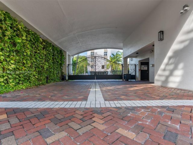 Home for sale at 1162 98th St 4 - photo 6820902