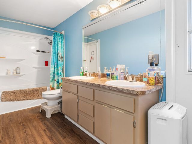 Home for sale at 7483 Silver Woods Court - photo 6846584