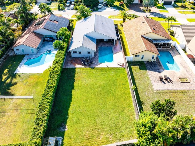 Home for sale at 7483 Silver Woods Court - photo 6846589