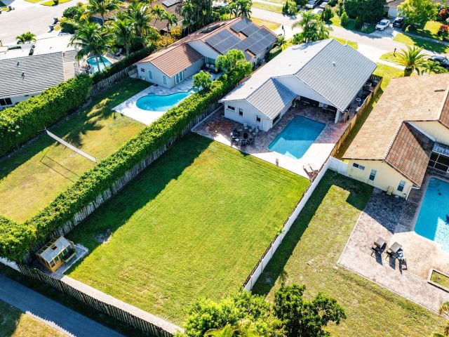 Home for sale at 7483 Silver Woods Court - photo 6846592