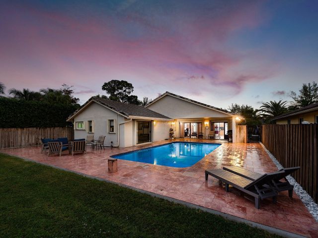 Home for sale at 7483 Silver Woods Court - photo 6846595