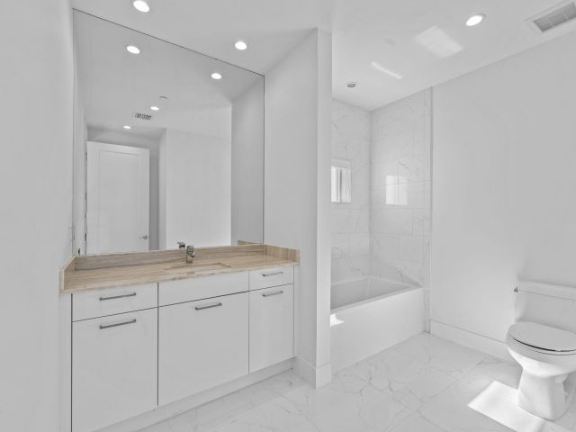 Home for sale at 1731 NW 40th Drive - photo 6840593