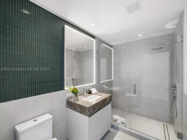 4-bedroom condo for sale in Miami Beach - 500 Alton 3402.03 - MondialRealty