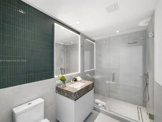 Apartment for sale  Unit #3402.03 - photo 6825240