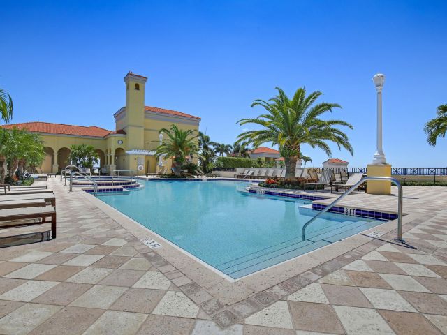 Apartment for sale  Unit #1105 - photo 6846445