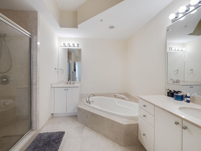 Apartment for sale  Unit #1105 - photo 6846452