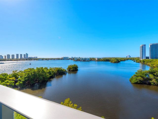 Apartment for sale  Unit #606 - photo 6825140