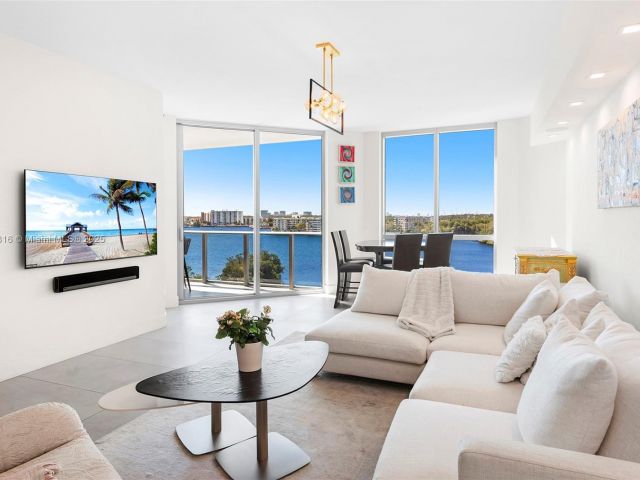 Apartment for sale  Unit #606 - photo 6825145