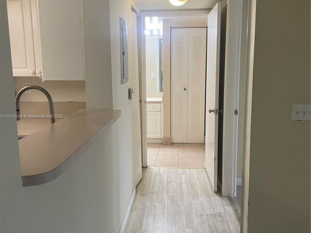 Apartment for sale  Unit #1607 - photo 7437251